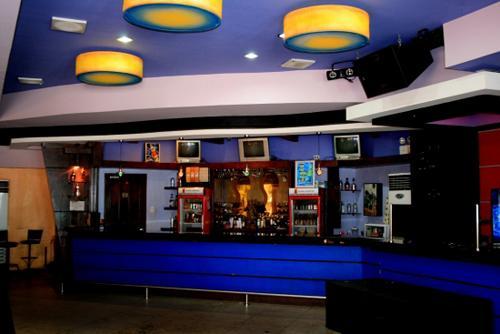 Mo2 Westown Hotel - Mandalagan Bacolod Extérieur photo