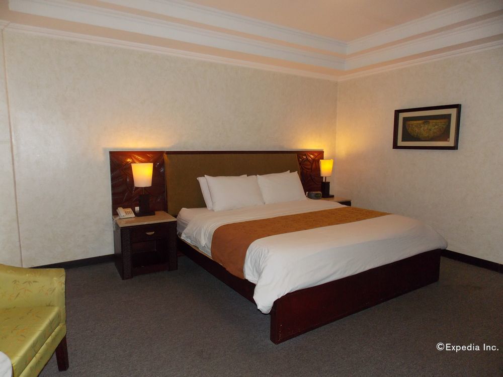 Mo2 Westown Hotel - Mandalagan Bacolod Extérieur photo