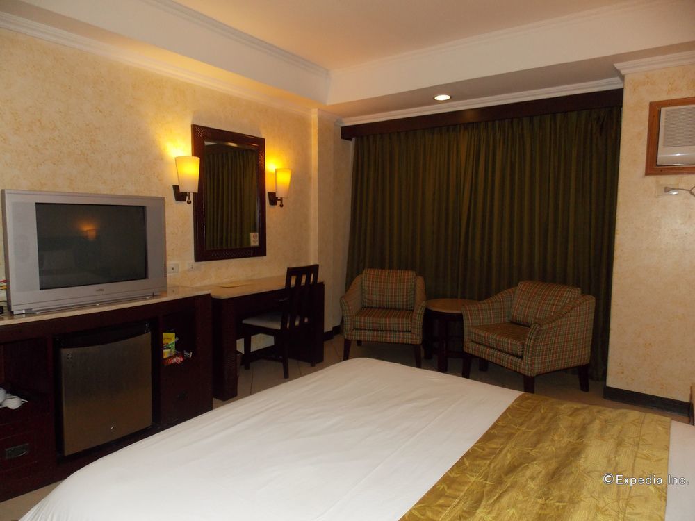 Mo2 Westown Hotel - Mandalagan Bacolod Extérieur photo